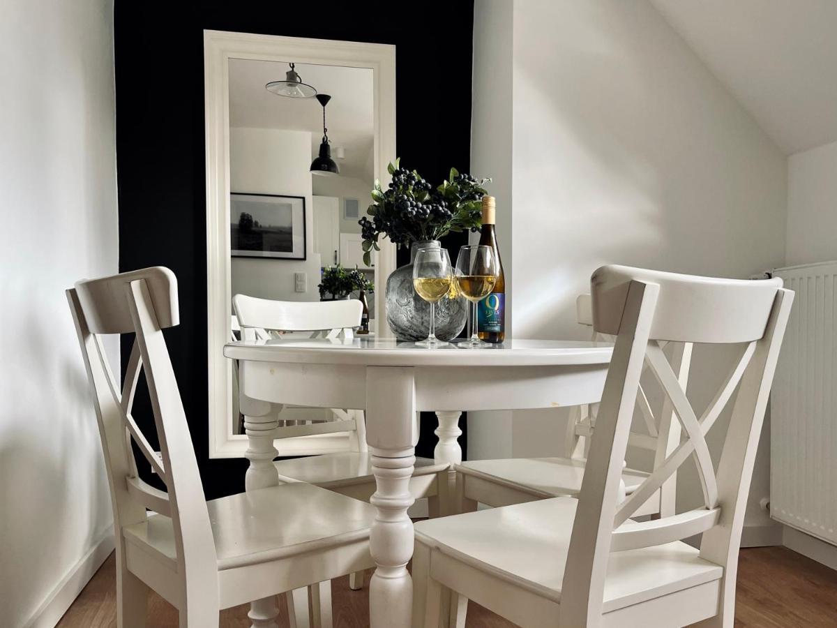 Apartament Dana Browna Jelenia Góra Eksteriør billede