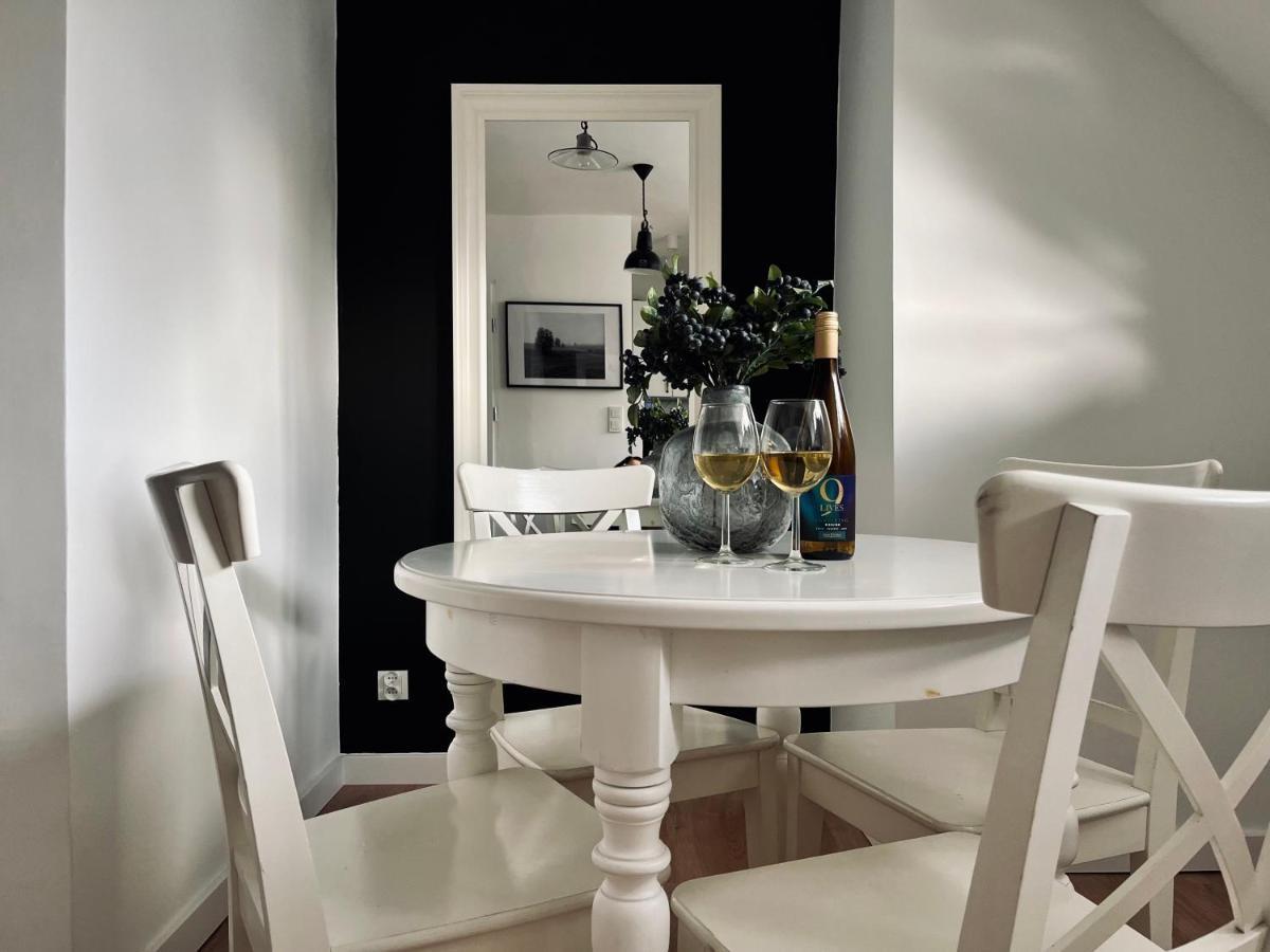 Apartament Dana Browna Jelenia Góra Eksteriør billede